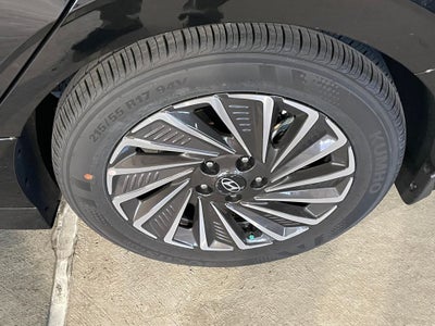 2026 Hyundai SONATA HYBRID SEL