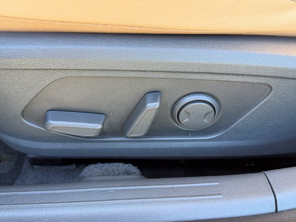 2023 Hyundai SONATA HYBRID Limited