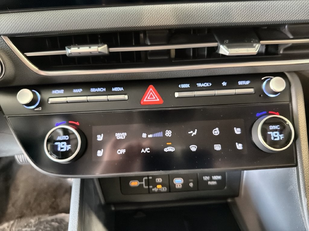 2027 Hyundai SONATA HYBRID Limited