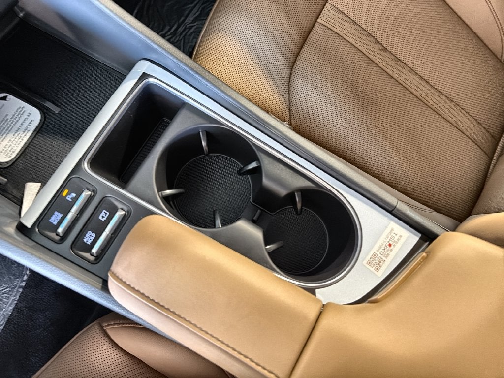 2027 Hyundai SONATA HYBRID Limited