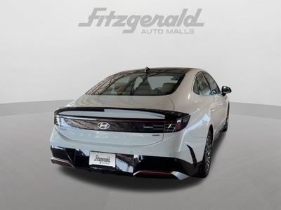 2027 Hyundai SONATA HYBRID Limited