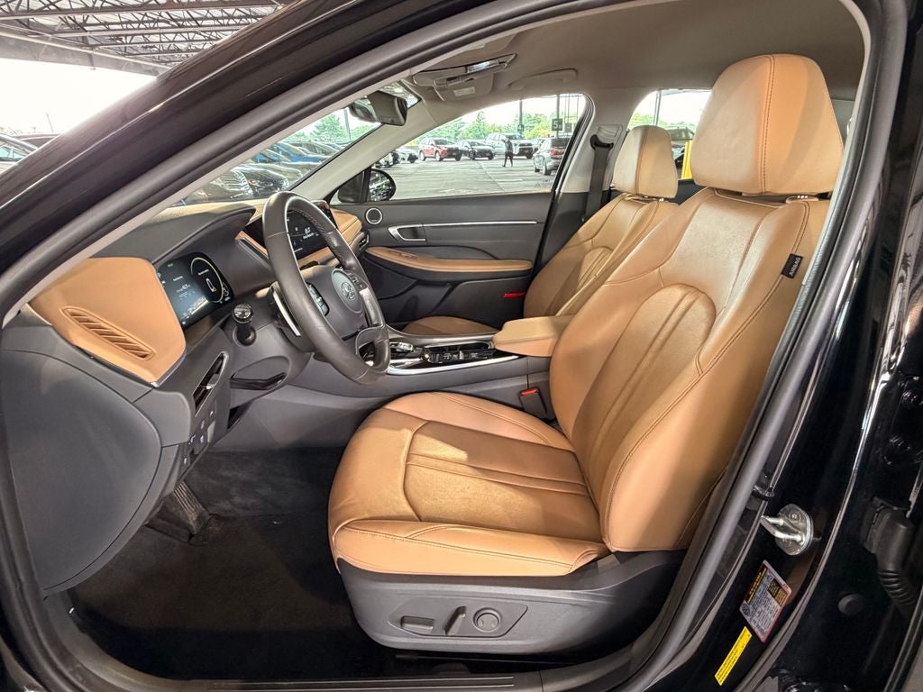 2021 Hyundai SONATA HYBRID Limited