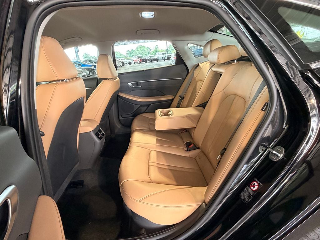 2021 Hyundai SONATA HYBRID Limited