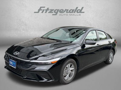 2025 Hyundai ELANTRA SE
