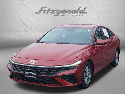 2025 Hyundai ELANTRA SE