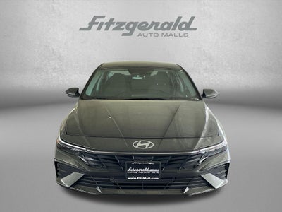 2026 Hyundai ELANTRA SE
