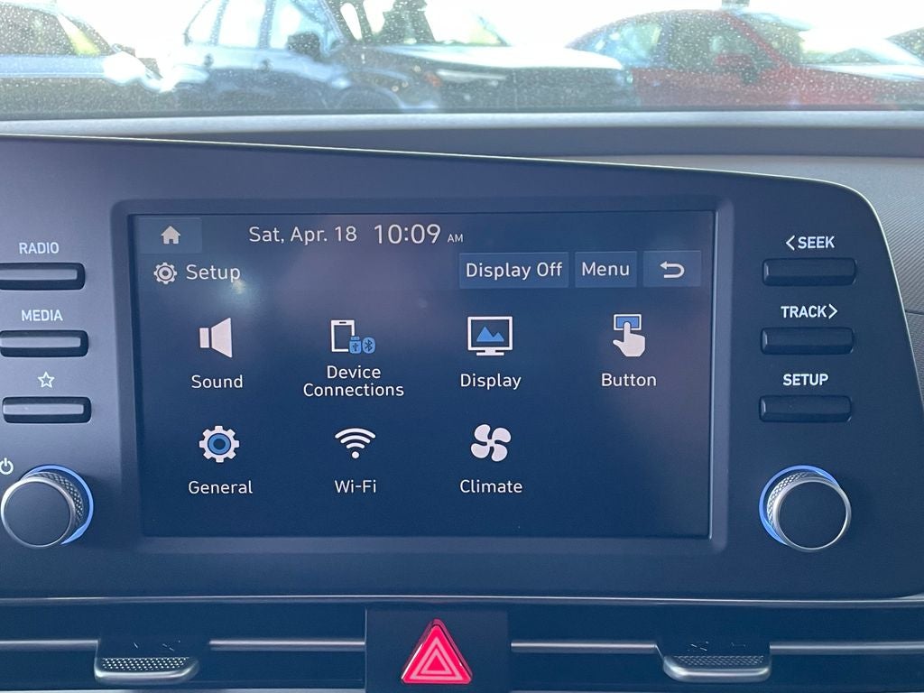 2026 Hyundai ELANTRA SE