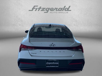 2026 Hyundai ELANTRA SE