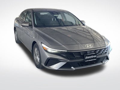 2026 Hyundai ELANTRA SE