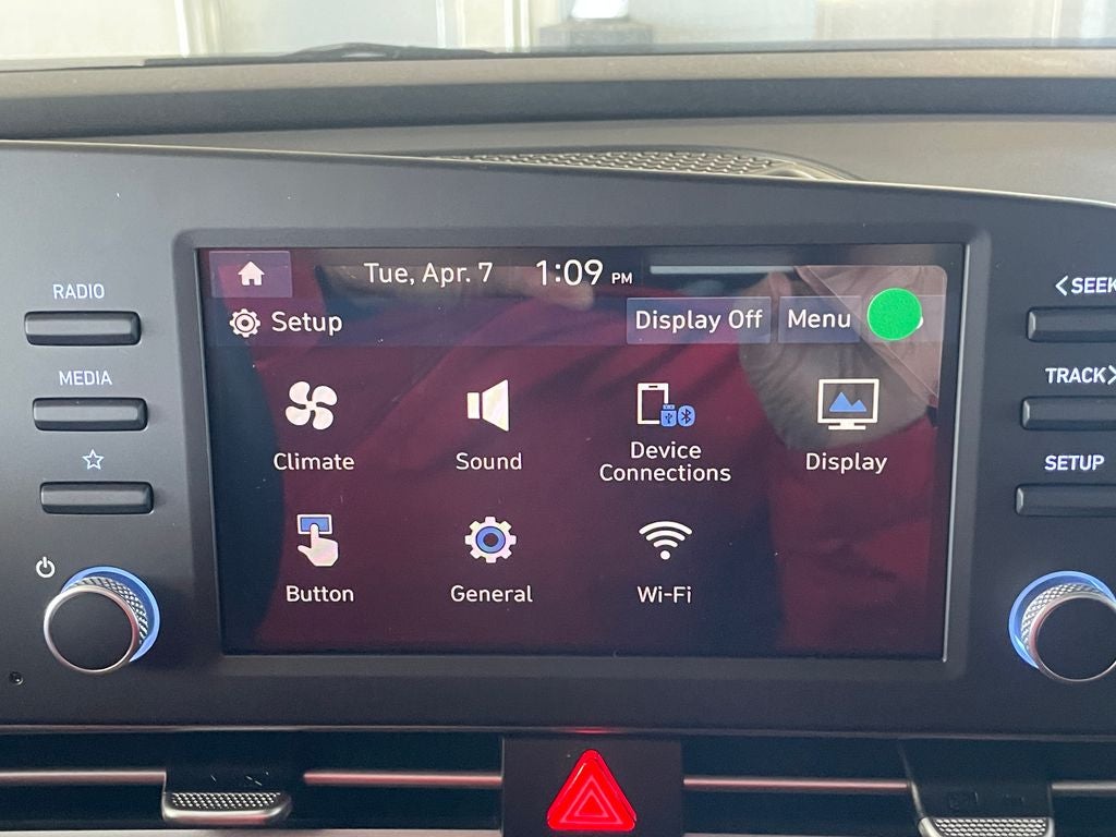 2026 Hyundai ELANTRA SE