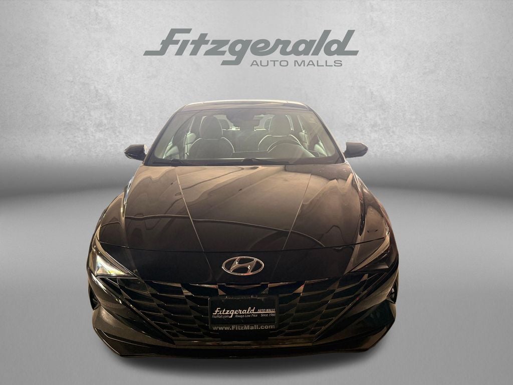 2021 Hyundai ELANTRA Limited
