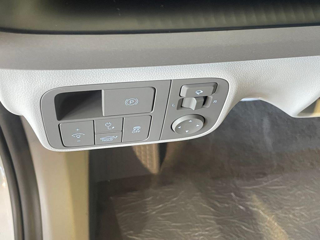 2025 Hyundai IONIQ 6 Limited