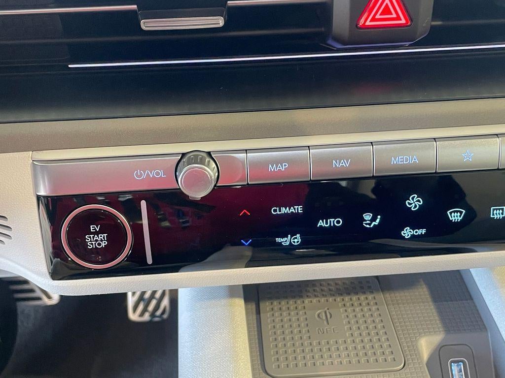 2025 Hyundai IONIQ 6 Limited