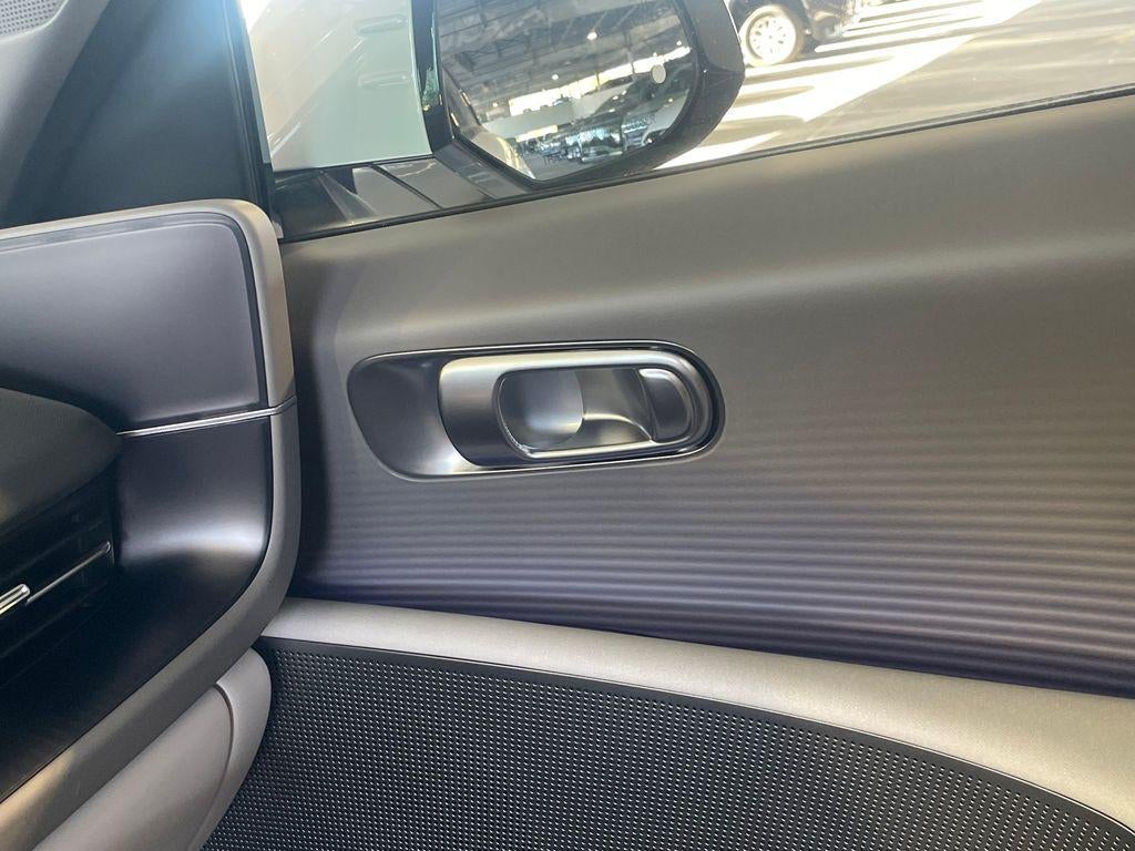 2025 Hyundai IONIQ 6 Limited