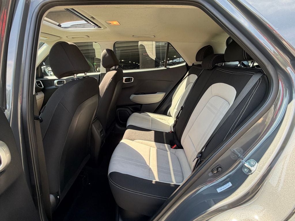 2025 Hyundai VENUE SEL