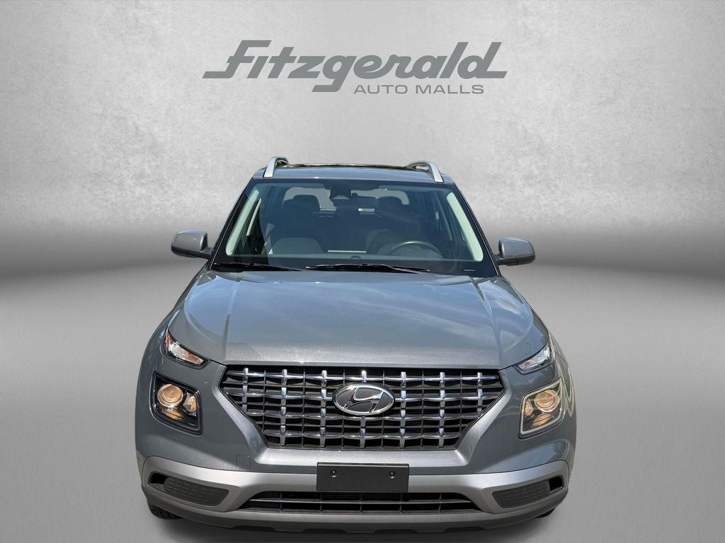 2025 Hyundai VENUE SEL