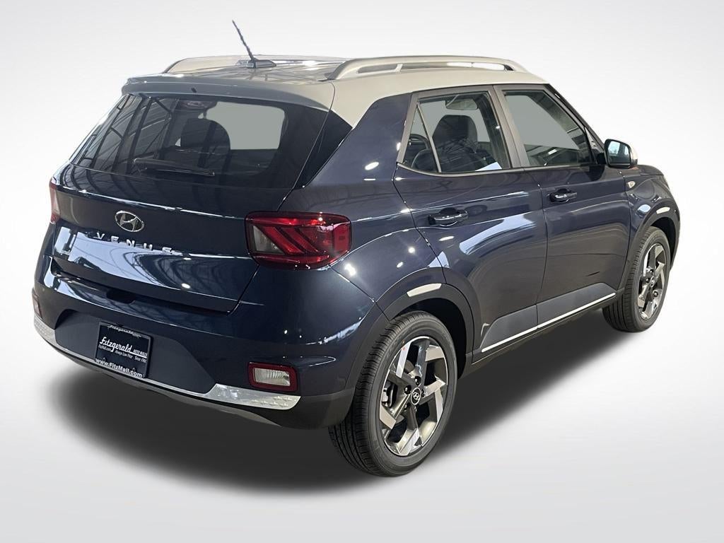 2026 Hyundai VENUE SEL W/Two-Tone Roof