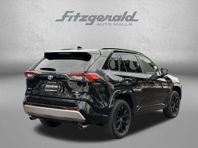 2024 Toyota RAV4 HYBRID SE