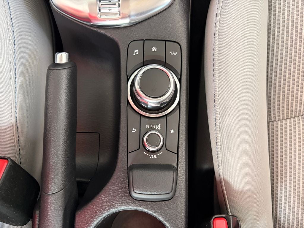 2019 Toyota Yaris LE