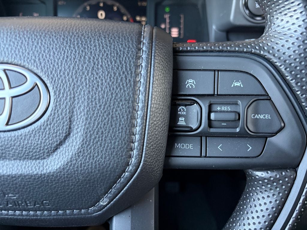 2025 Toyota TACOMA SR5 SR5