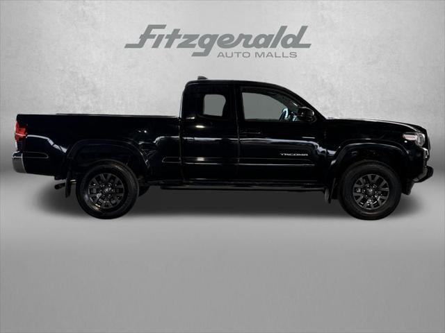 2022 Toyota TACOMA SR5 SR5