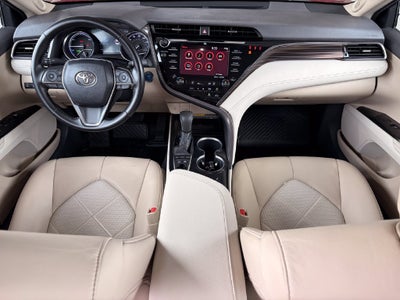 2019 Toyota Camry Hybrid XLE