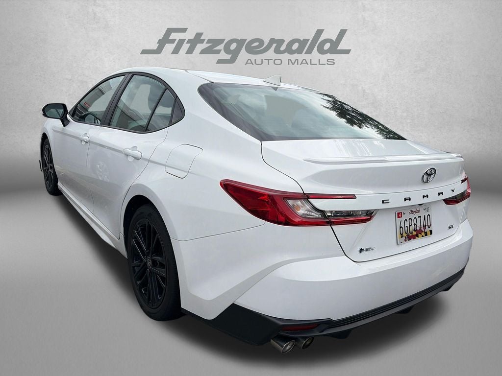 2025 Toyota Camry SE