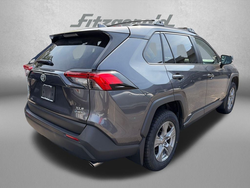 2025 Toyota RAV4 Hybrid XLE