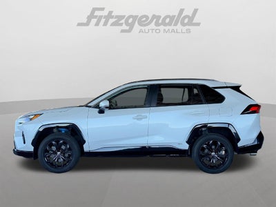 2024 Toyota RAV4 Hybrid SE