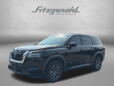 2023 Nissan Pathfinder S