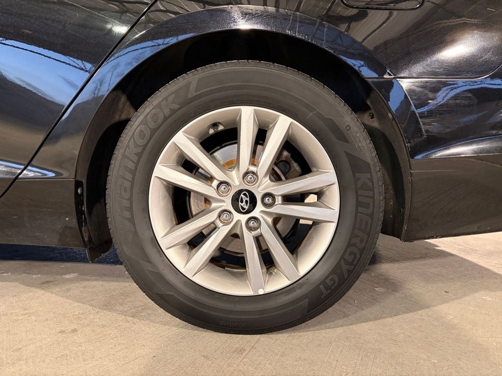 2016 Hyundai SONATA Base