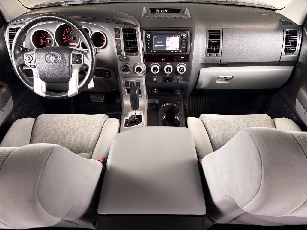 2017 Toyota Sequoia SR5 5.7L