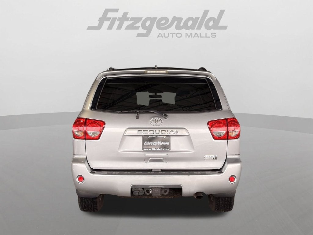 2017 Toyota Sequoia SR5 5.7L