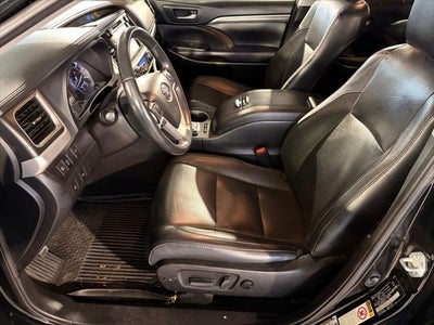 2019 Toyota HIGHLANDER Limited