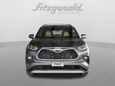 2022 Toyota Highlander Platinum