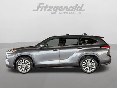 2022 Toyota Highlander Platinum
