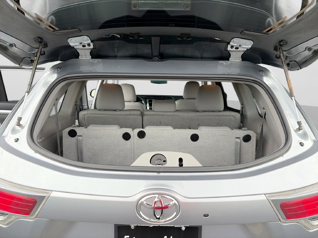 2014 Toyota HIGHLANDER XLE V6