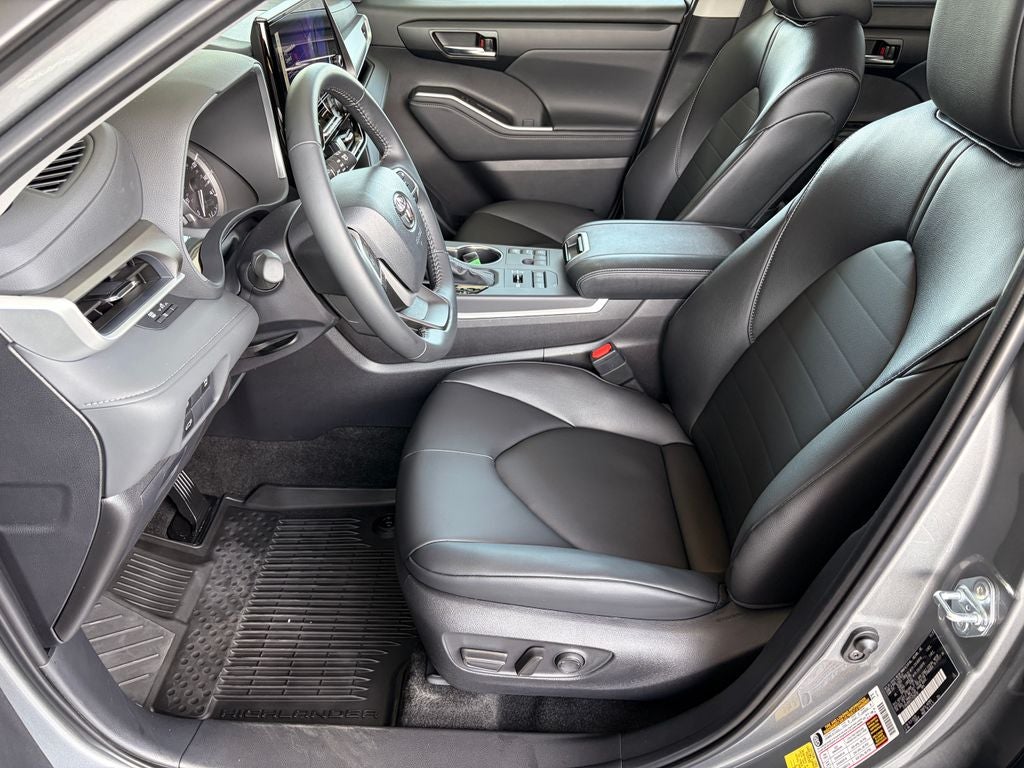 2026 Toyota Highlander XLE