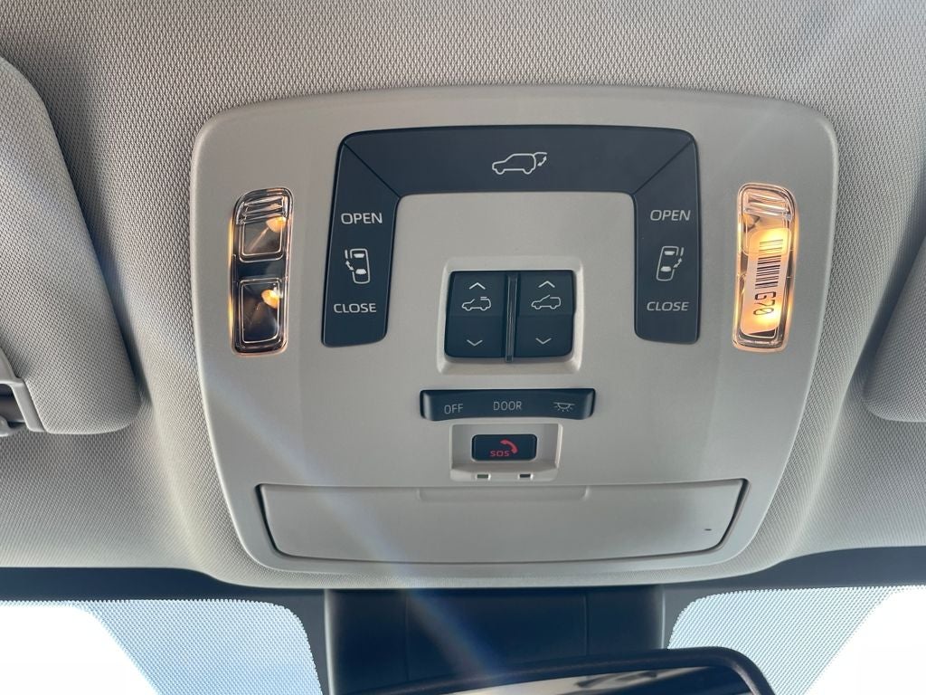 2026 Toyota Sienna XLE 7 Passenger