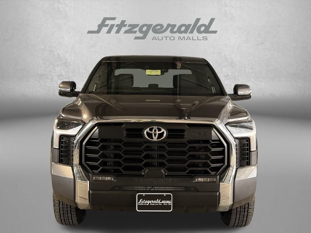 2025 Toyota TUNDRA 4X4 SR5