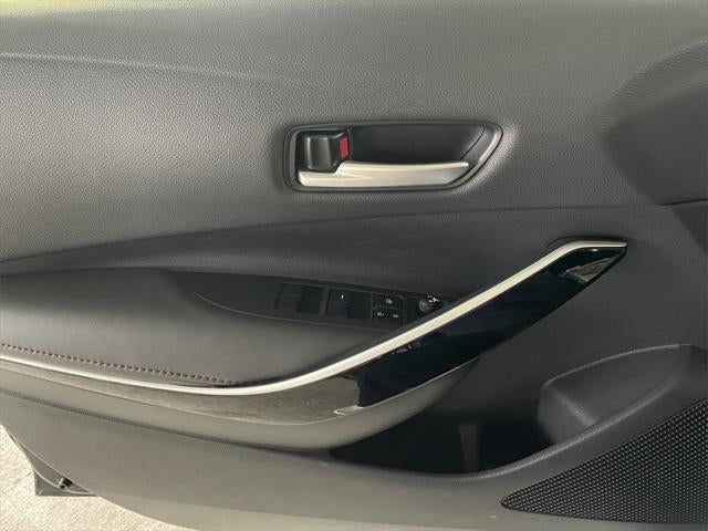 2025 Toyota COROLLA XSE