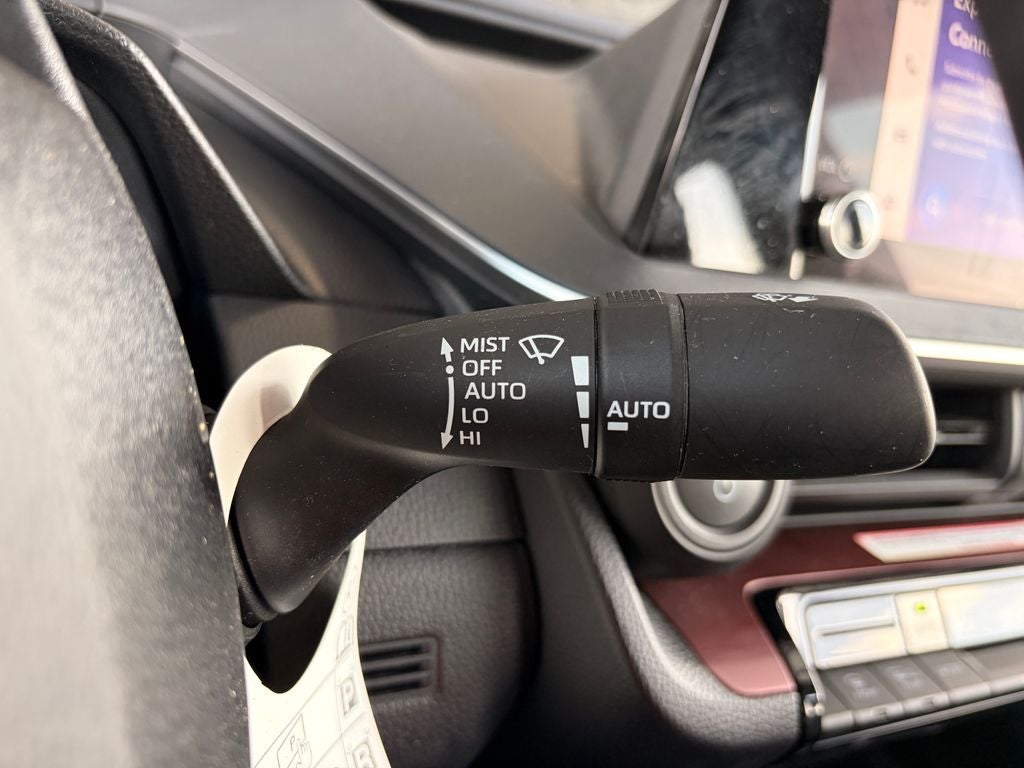 2023 Toyota Prius Prime SE