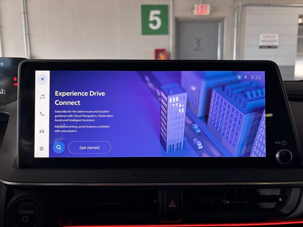 2024 Toyota PRIUS PRIME XSE Premium