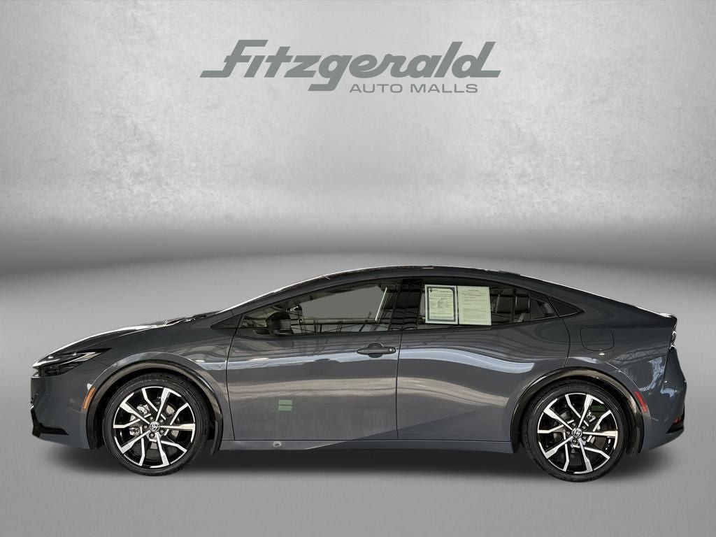 2024 Toyota PRIUS PRIME XSE Premium