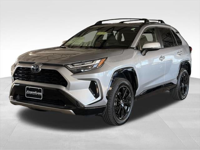2022 Toyota RAV4 HYBRID SE