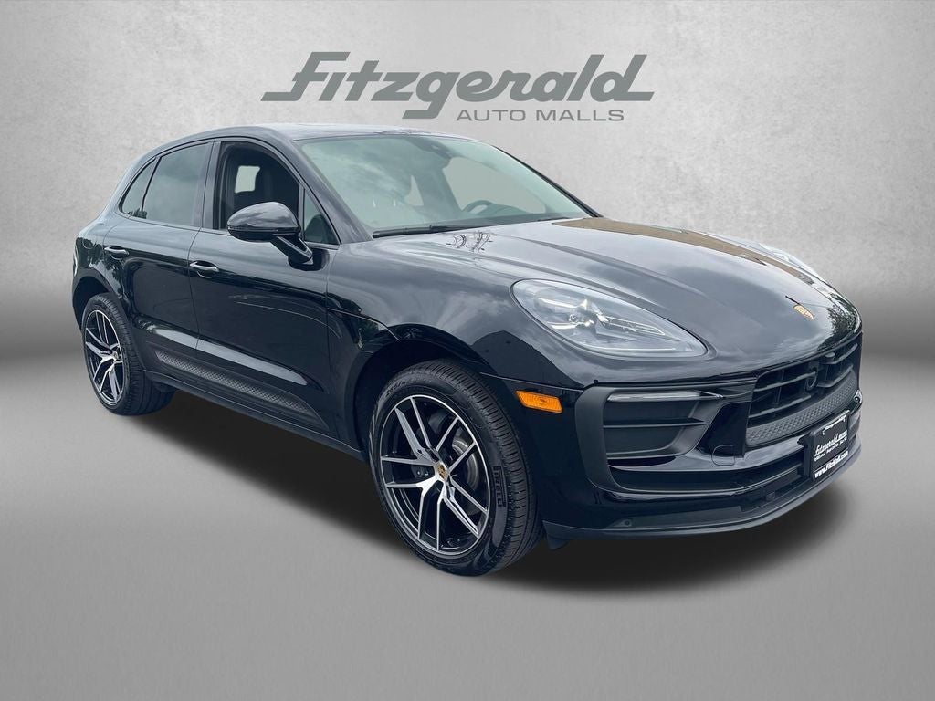 2024 Porsche Macan T
