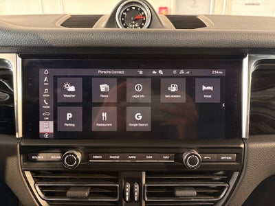 2020 Porsche Macan S