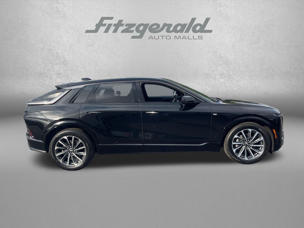 2024 Cadillac LYRIQ Sport
