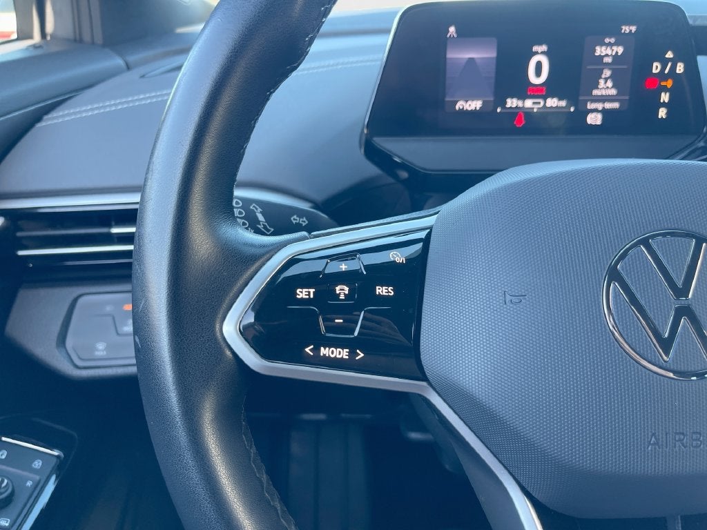 2023 Volkswagen ID.4 Pro
