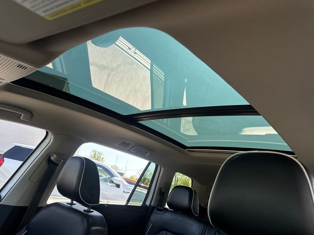 2024 Volkswagen Atlas 2.0T SEL Premium R-Line